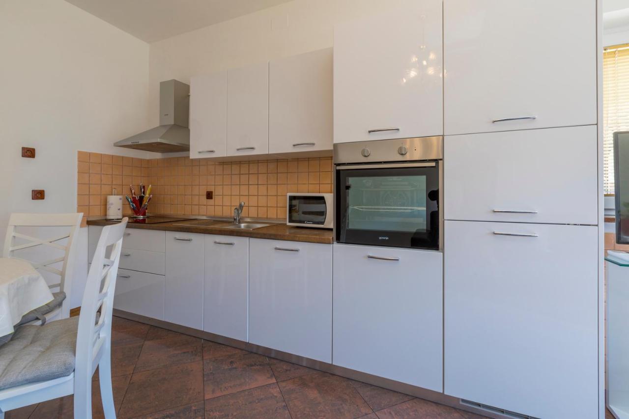 Villa M Crikvenica Eksteriør bilde