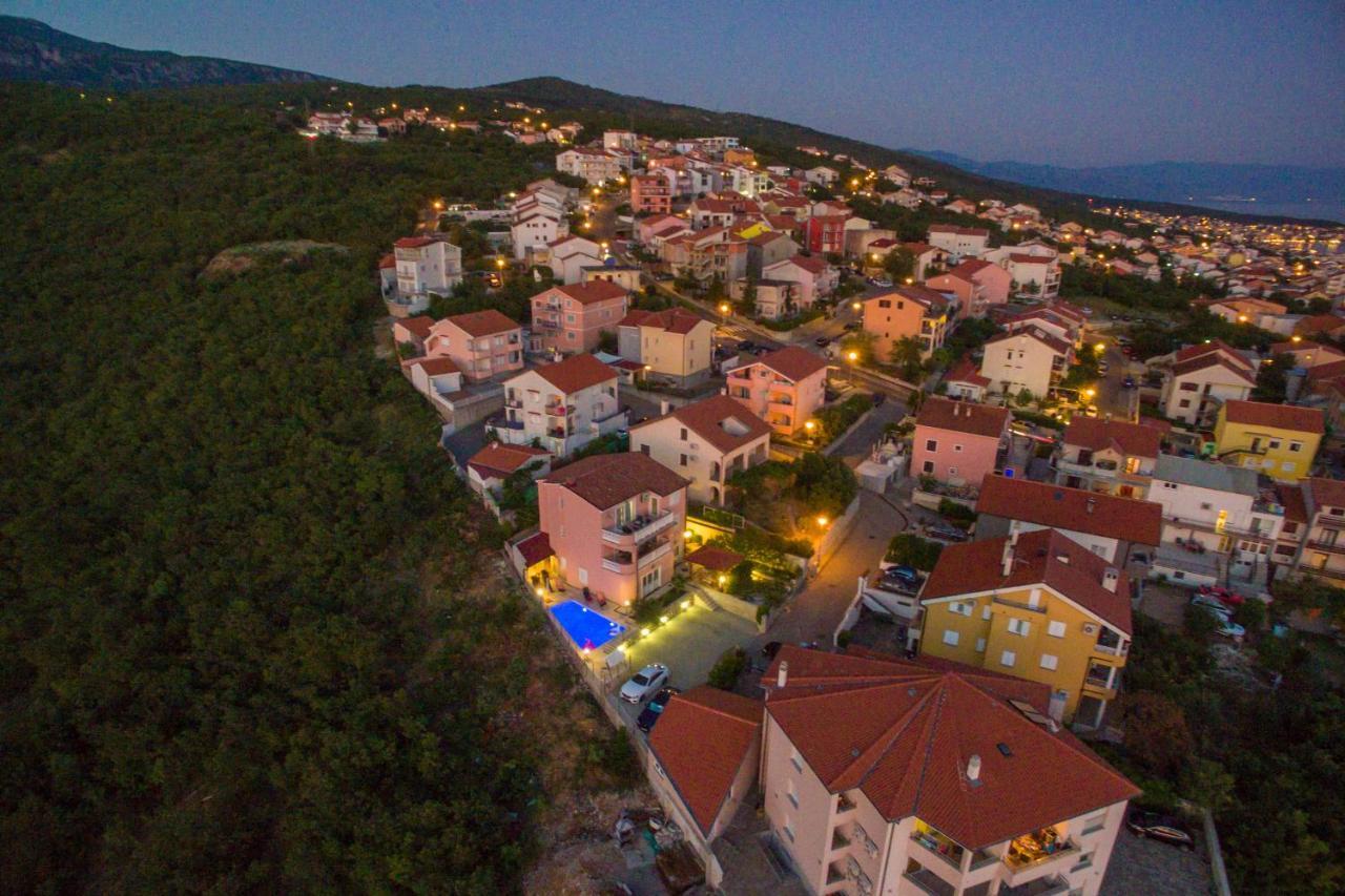 Villa M Crikvenica Eksteriør bilde