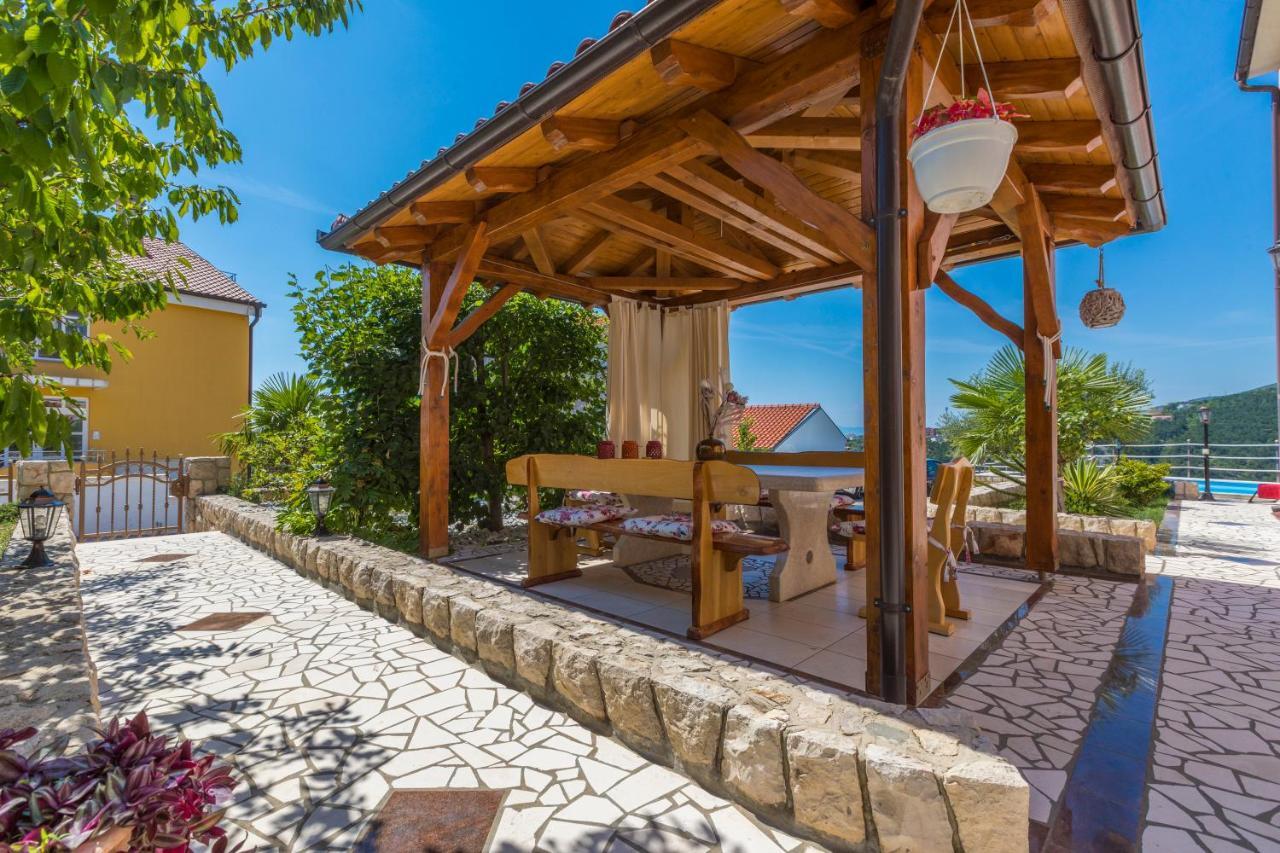 Villa M Crikvenica Eksteriør bilde
